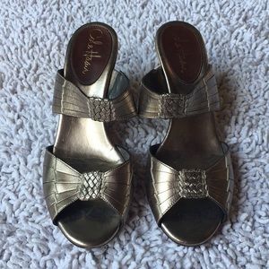 Cole Haan Shoe Gold Leather Slip On Woven Detail Peep Toe Wedges